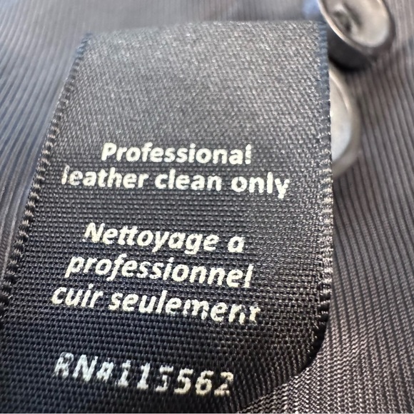 Elizabeth and James REVOLVE Women’s Black Blazer W/ Lamb Leather Trim Sz 4 - Picture 10 of 14